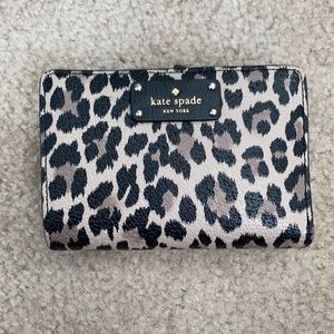 Kate Spade leopard wallet